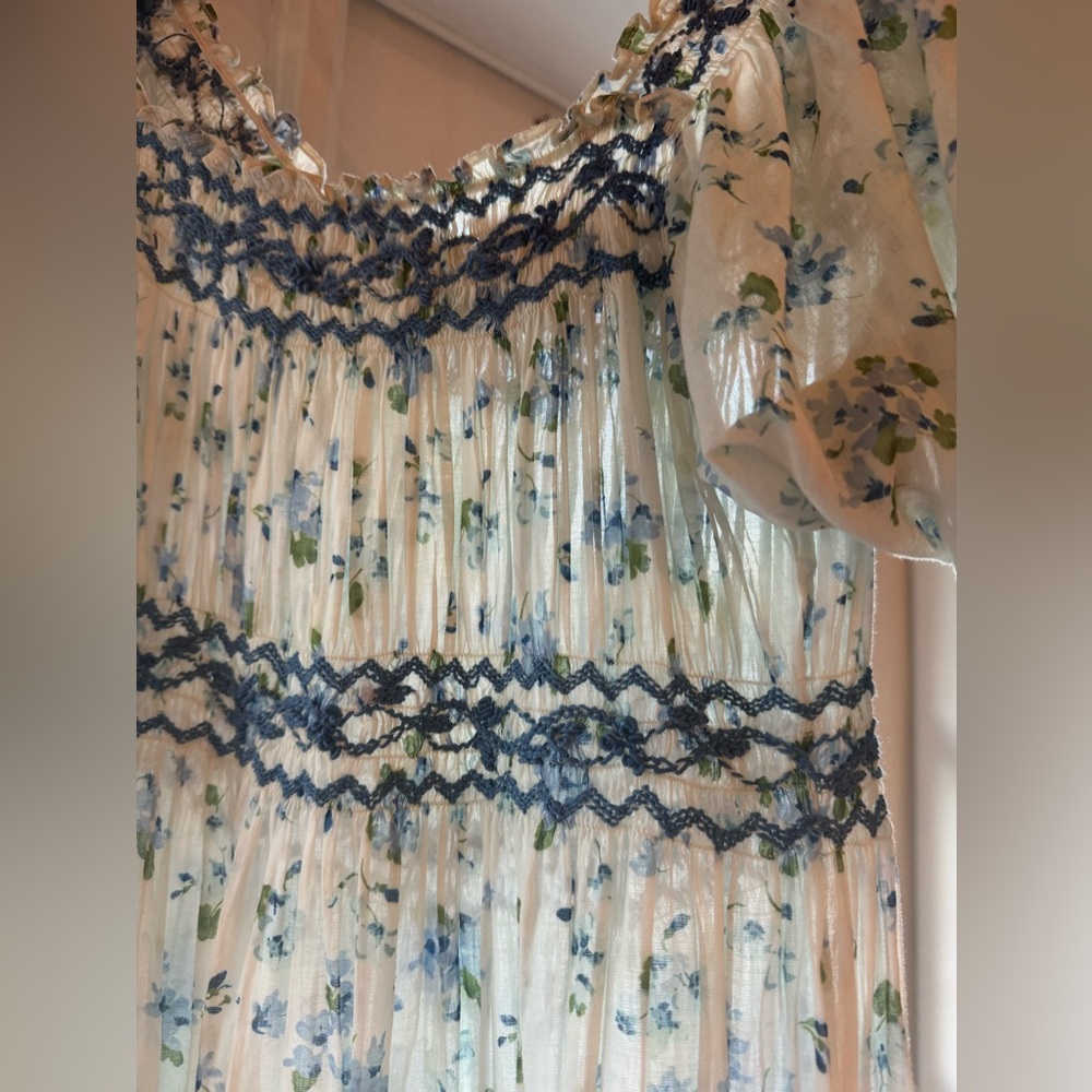 Doen Eclipse Dress in Blue Primrose Floral - Picture 6 of 9